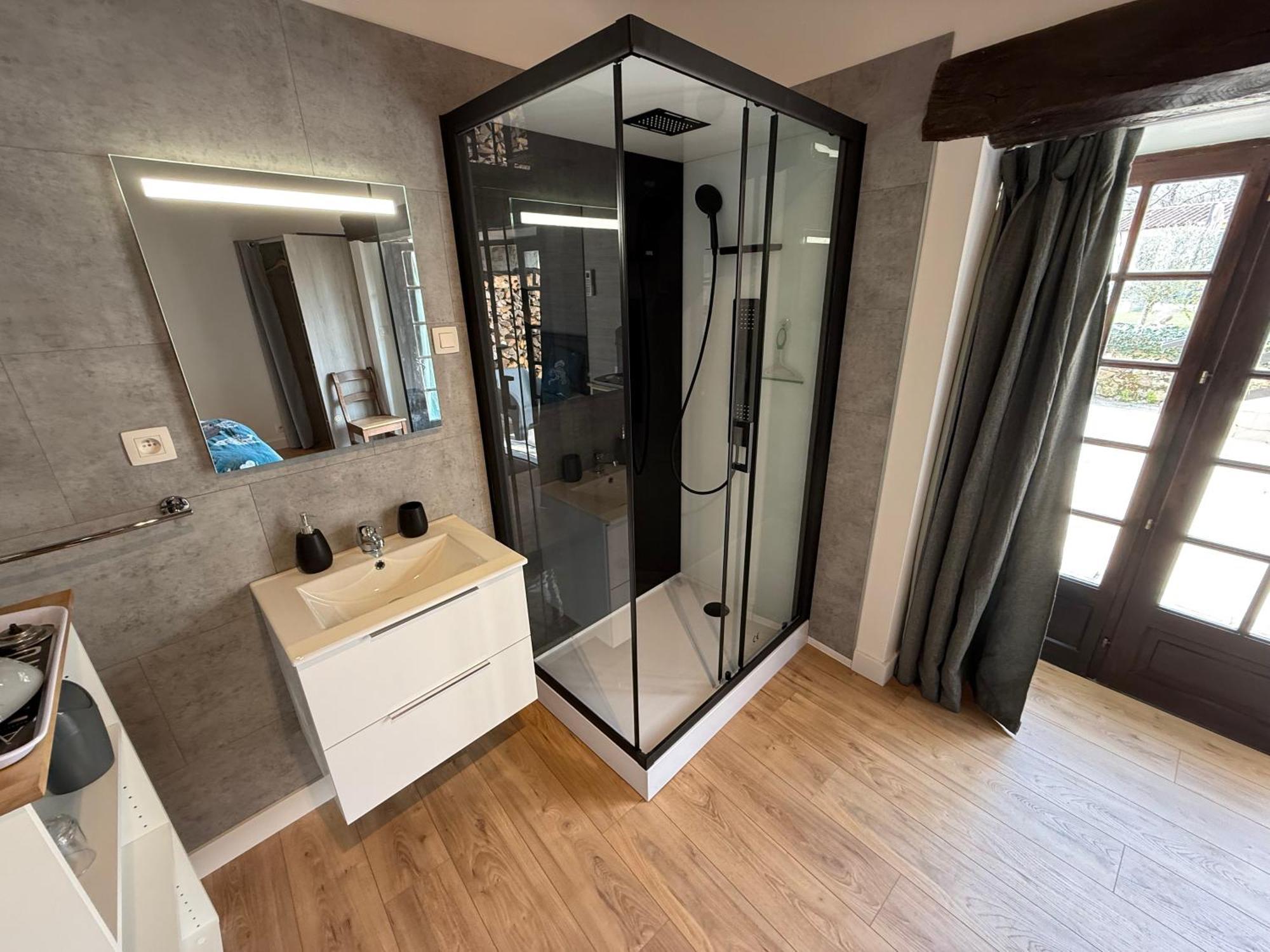 Chambre D'Hotes Naturiste Le Jardin Des Hirondelles Blanzaguet-Saint-Cybard Eksteriør billede